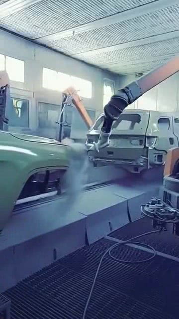 自動(dòng)化噴漆革命 美國(guó)汽車(chē)工廠(chǎng)如何實(shí)現(xiàn)全流程無(wú)人化